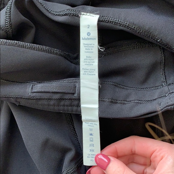 lululemon leggings - Picture 3 of 3